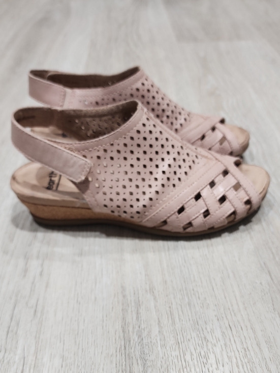 Earth Shoes - Earth Blush Pink Perforated Woven Slingback Sandals 7.5M